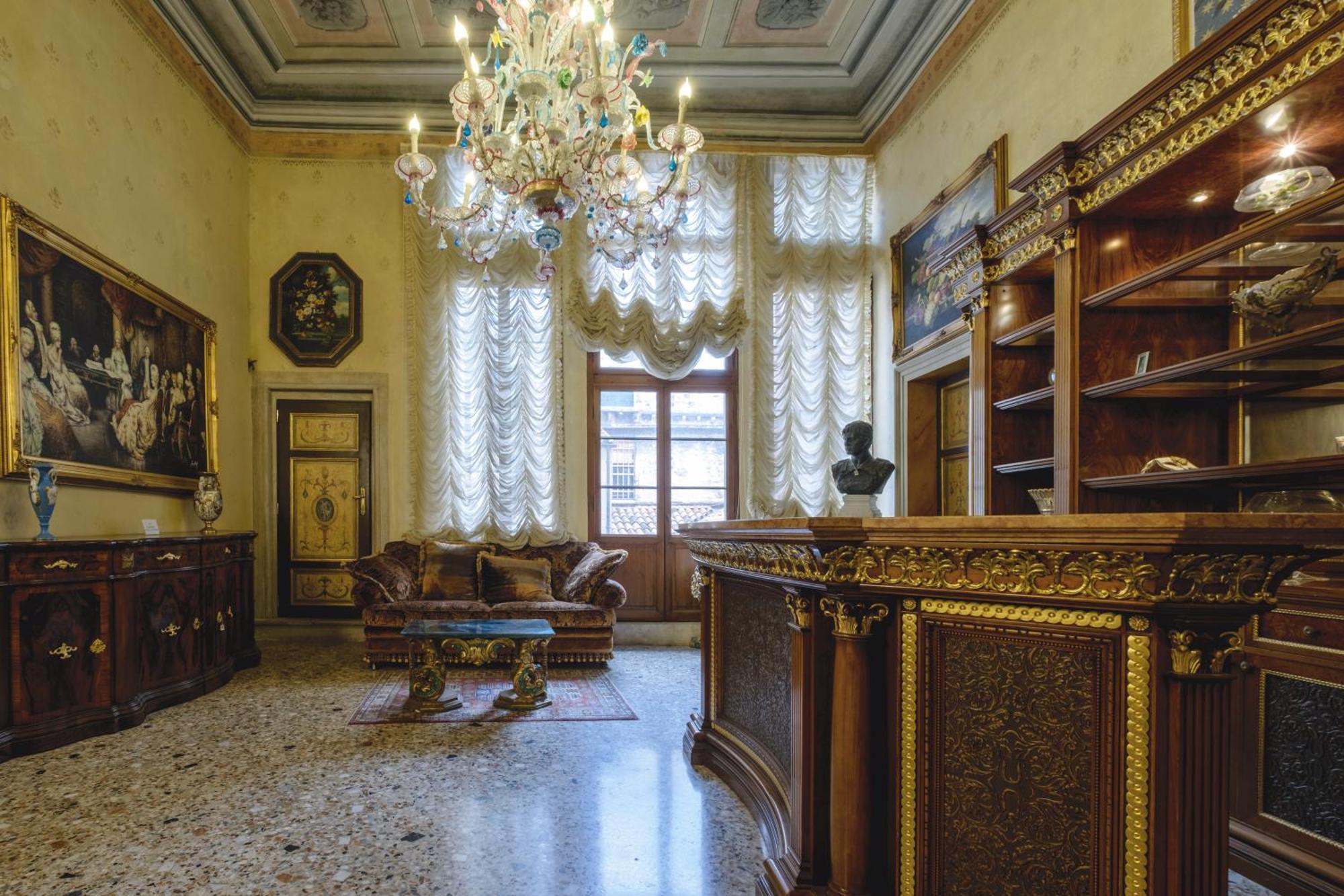 Palazzo Ca' Bernardo By Francesco Molon Hotel Venice Exterior photo