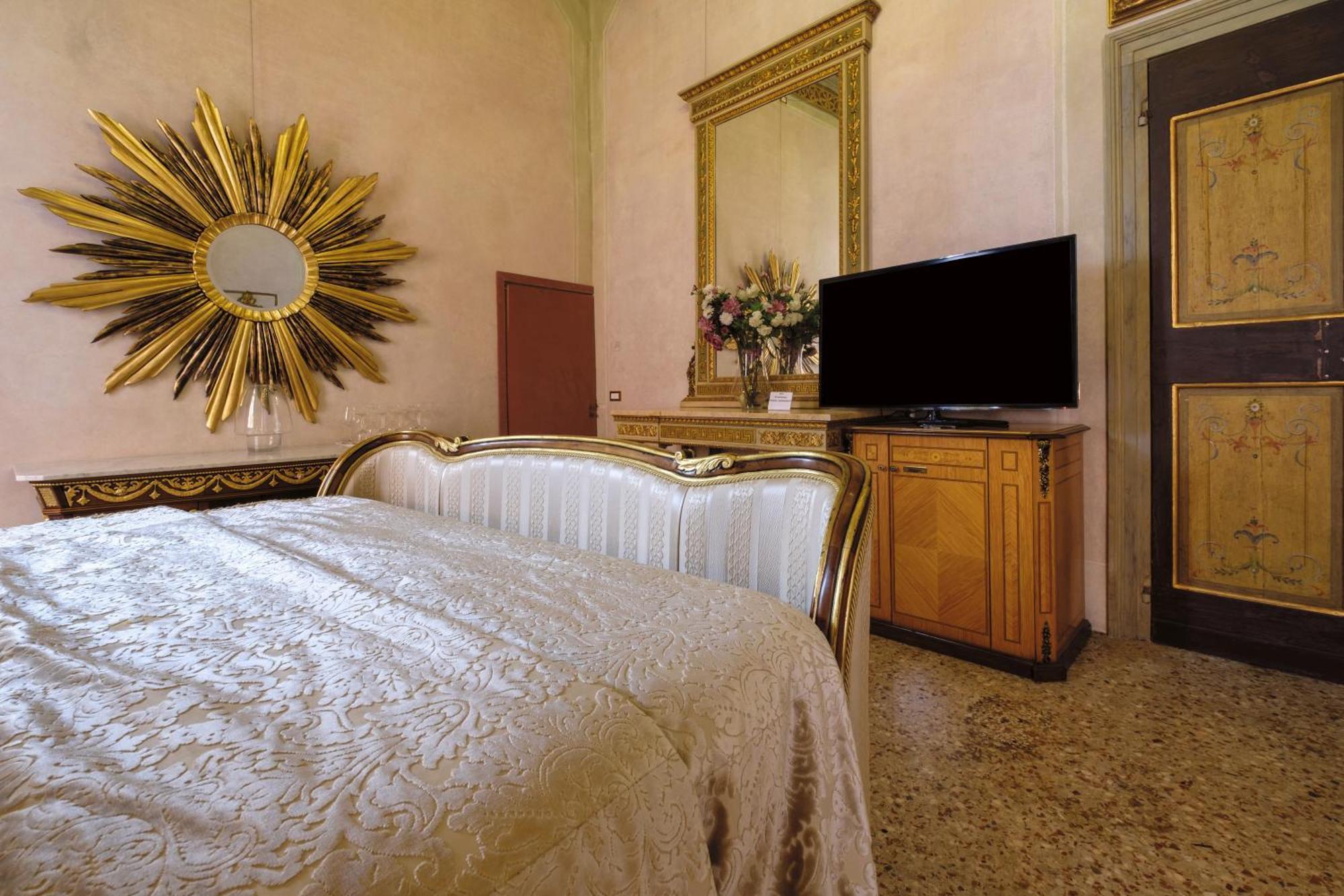 Palazzo Ca' Bernardo By Francesco Molon Hotel Venice Exterior photo